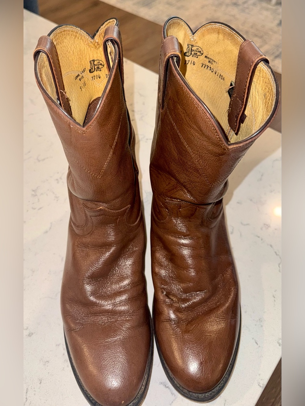 Justin “Roper 3174” Men's Brown Leather Western Boots size 9EE